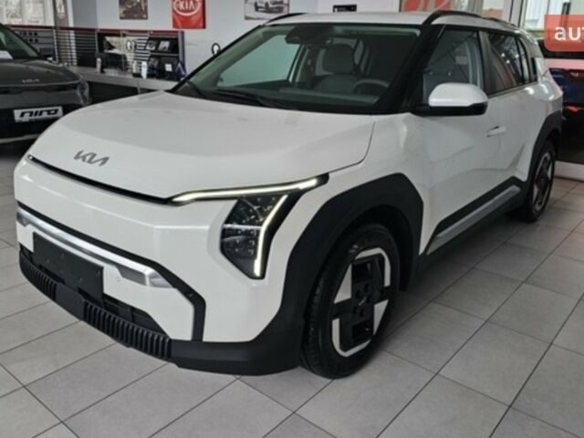 Киа EV3, объемом двигателя 0 л и пробегом 0 тыс. км за 37019 $, фото 1 на Automoto.ua