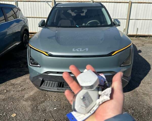 Киа EV5 2023 в Львове на Automoto.ua Зеленый Киа EV5, объемом двигателя 0 л и пробегом 17 тыс. км за 23000 $, фото 1 на Automoto.ua