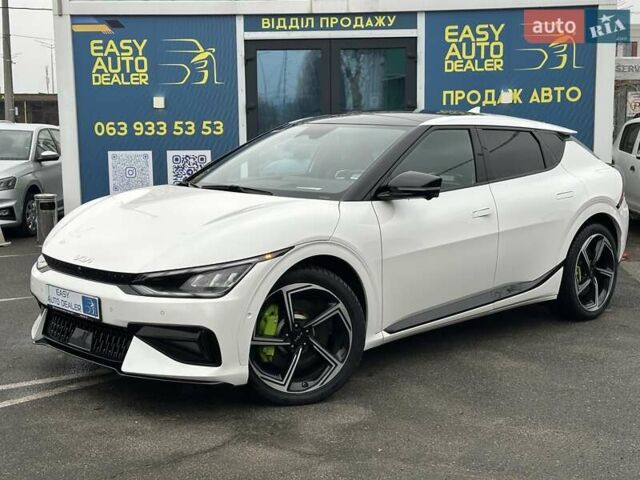 Білий Кіа EV6, об'ємом двигуна 0 л та пробігом 27 тис. км за 29490 $, фото 1 на Automoto.ua