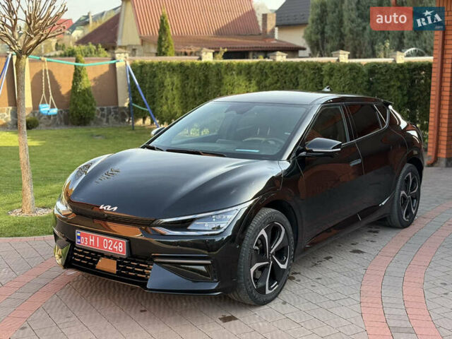Черный Киа EV6, объемом двигателя 0 л и пробегом 80 тыс. км за 22900 $, фото 1 на Automoto.ua