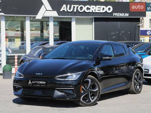 Черный Киа EV6, объемом двигателя 0 л и пробегом 5 тыс. км за 33300 $, фото 1 на Automoto.ua