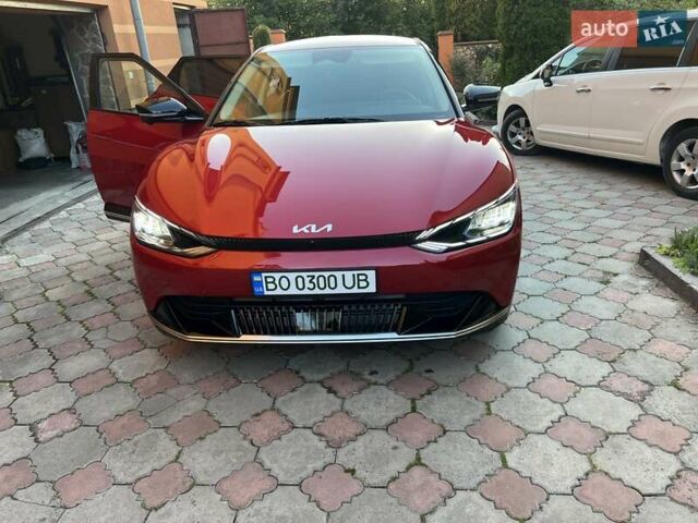 Красный Киа EV6, объемом двигателя 0 л и пробегом 9 тыс. км за 27999 $, фото 1 на Automoto.ua
