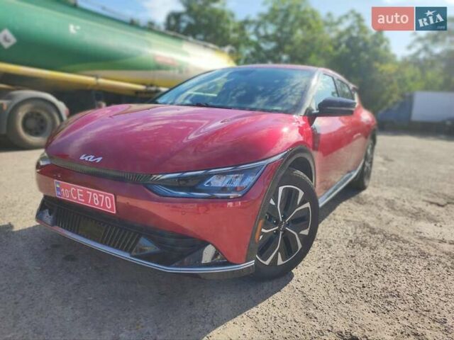 Красный Киа EV6, объемом двигателя 0 л и пробегом 69 тыс. км за 22200 $, фото 1 на Automoto.ua