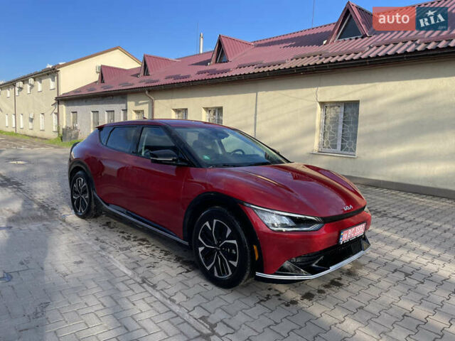 Красный Киа EV6, объемом двигателя 0 л и пробегом 40 тыс. км за 21400 $, фото 1 на Automoto.ua