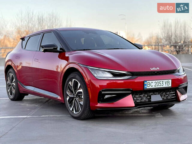 Красный Киа EV6, объемом двигателя 0 л и пробегом 10 тыс. км за 32000 $, фото 1 на Automoto.ua