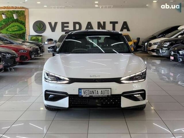 Киа EV6, объемом двигателя 0 л и пробегом 2 тыс. км за 45500 $, фото 1 на Automoto.ua