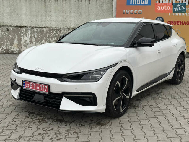Кіа EV6, об'ємом двигуна 0 л та пробігом 72 тис. км за 29900 $, фото 1 на Automoto.ua