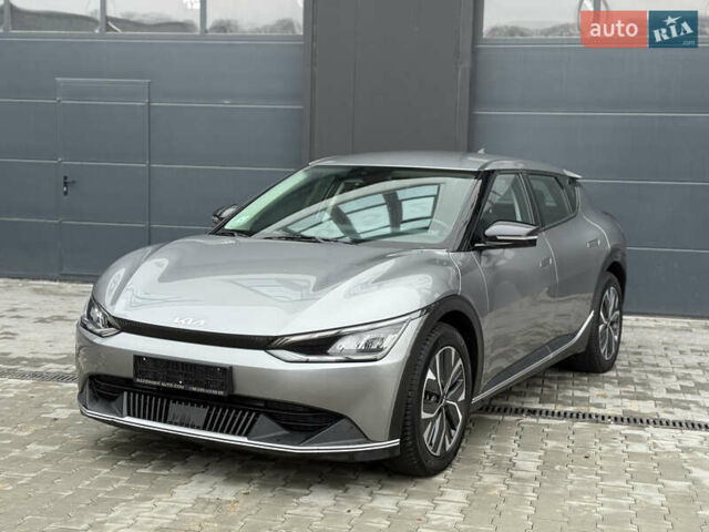 Сірий Кіа EV6, об'ємом двигуна 0 л та пробігом 109 тис. км за 24500 $, фото 1 на Automoto.ua
