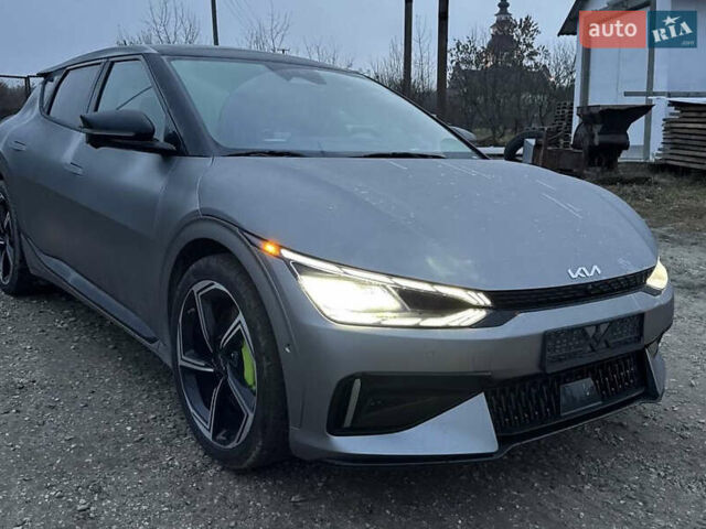 Серый Киа EV6, объемом двигателя 0 л и пробегом 18 тыс. км за 26500 $, фото 1 на Automoto.ua