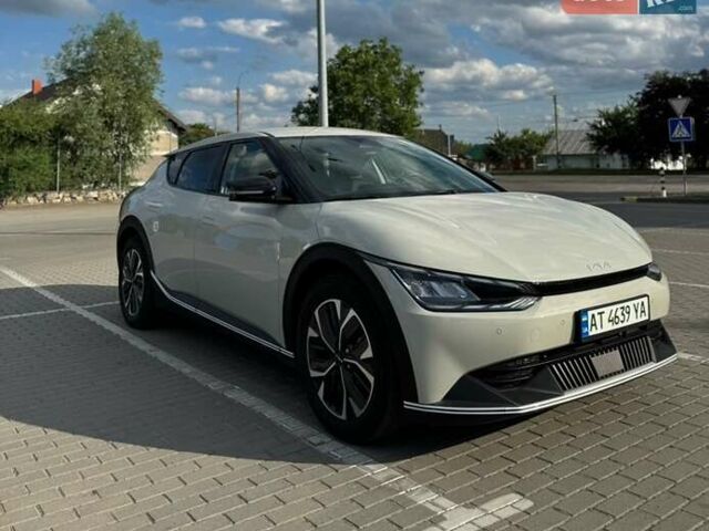 Серый Киа EV6, объемом двигателя 0 л и пробегом 13 тыс. км за 23400 $, фото 1 на Automoto.ua
