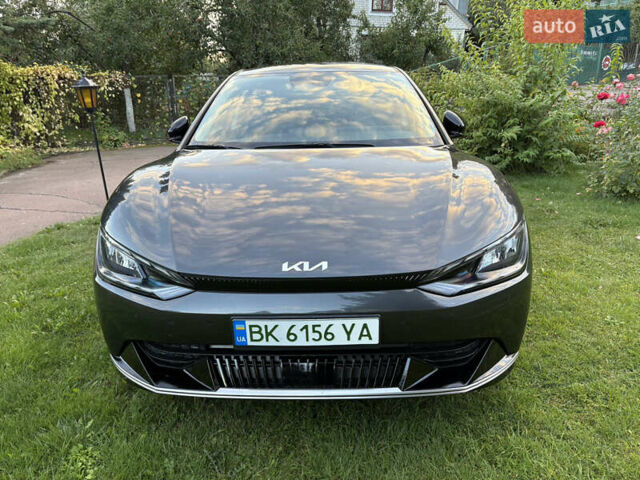 Серый Киа EV6, объемом двигателя 0 л и пробегом 21 тыс. км за 28500 $, фото 1 на Automoto.ua