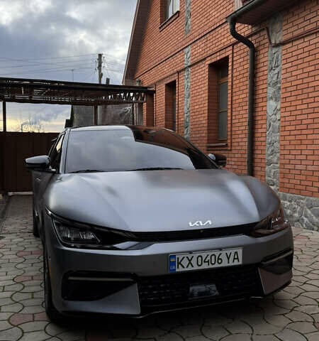 Серый Киа EV6, объемом двигателя 0 л и пробегом 23 тыс. км за 33000 $, фото 1 на Automoto.ua