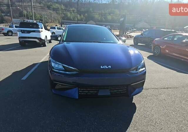 Синий Киа EV6, объемом двигателя 0 л и пробегом 39 тыс. км за 13500 $, фото 1 на Automoto.ua