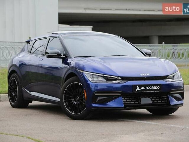 Синий Киа EV6, объемом двигателя 0 л и пробегом 44 тыс. км за 27600 $, фото 1 на Automoto.ua