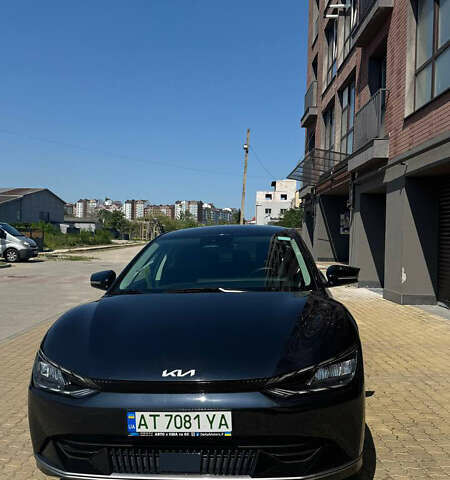 Синій Кіа EV6, об'ємом двигуна 0 л та пробігом 132 тис. км за 21900 $, фото 1 на Automoto.ua