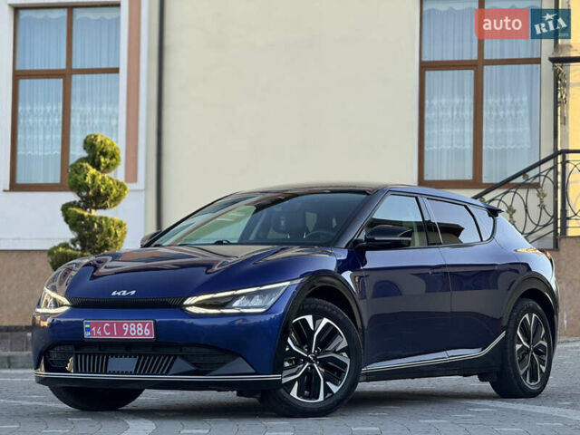 Синий Киа EV6, объемом двигателя 0 л и пробегом 243 тыс. км за 19999 $, фото 1 на Automoto.ua