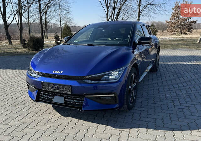 Синий Киа EV6, объемом двигателя 0 л и пробегом 39 тыс. км за 32000 $, фото 1 на Automoto.ua