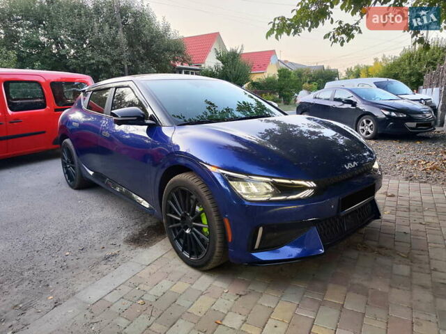 Синий Киа EV6, объемом двигателя 0 л и пробегом 21 тыс. км за 30900 $, фото 1 на Automoto.ua