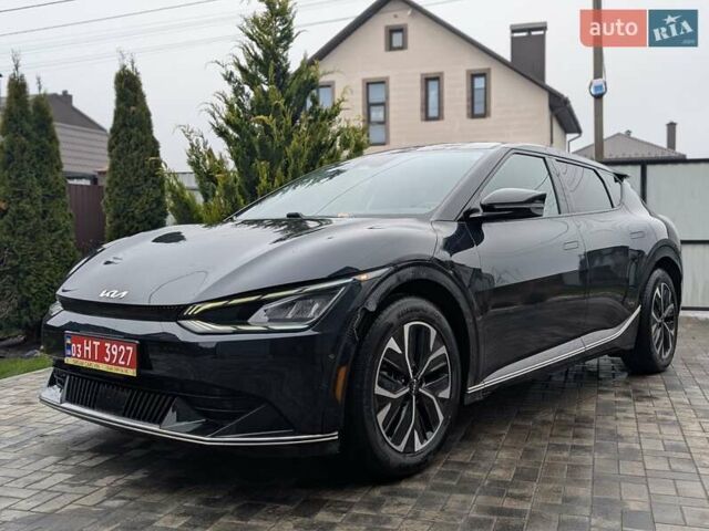 Синий Киа EV6, объемом двигателя 0 л и пробегом 144 тыс. км за 19999 $, фото 1 на Automoto.ua