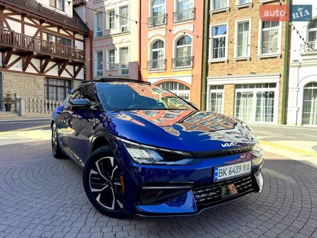 Синій Кіа EV6, об'ємом двигуна 0 л та пробігом 21 тис. км за 25999 $, фото 1 на Automoto.ua