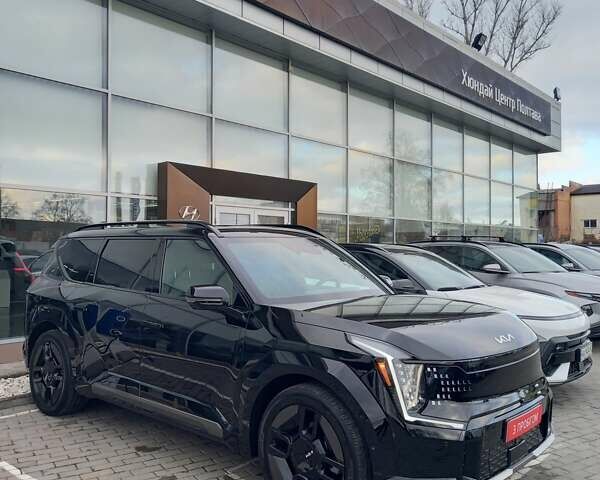 Черный Киа EV9, объемом двигателя 0 л и пробегом 30 тыс. км за 47000 $, фото 1 на Automoto.ua
