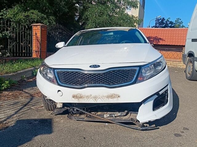 Білий Кіа K5, об'ємом двигуна 2 л та пробігом 224 тис. км за 3000 $, фото 1 на Automoto.ua