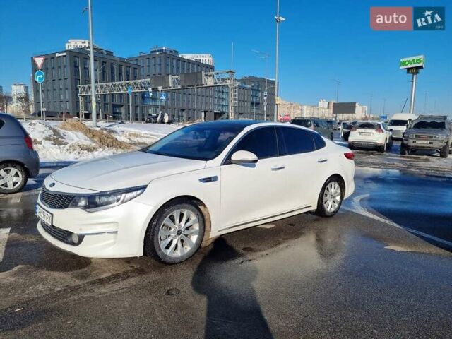 Білий Кіа K5, об'ємом двигуна 2 л та пробігом 282 тис. км за 13500 $, фото 1 на Automoto.ua