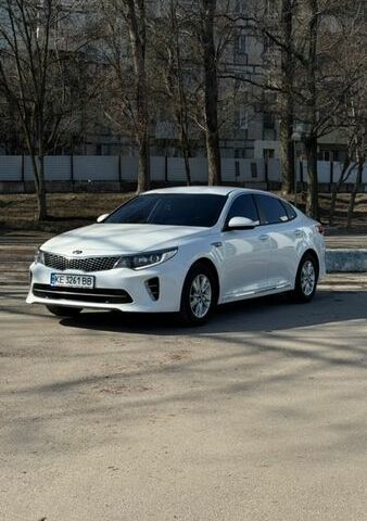 Білий Кіа K5, об'ємом двигуна 2 л та пробігом 186 тис. км за 12499 $, фото 1 на Automoto.ua