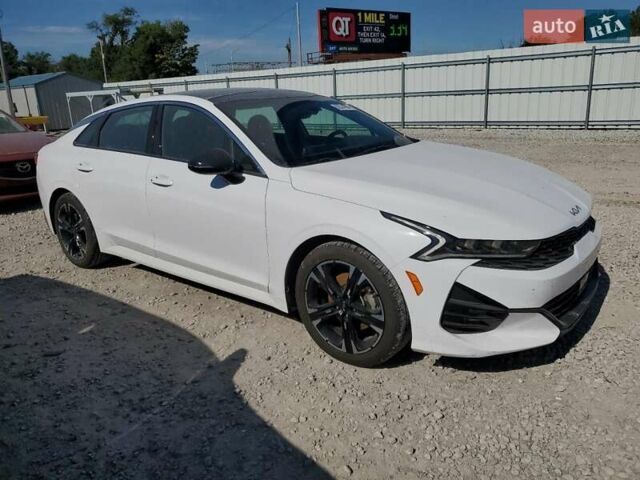 Белый Киа K5, объемом двигателя 1.6 л и пробегом 63 тыс. км за 9100 $, фото 1 на Automoto.ua