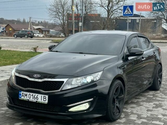 Чорний Кіа K5, об'ємом двигуна 2 л та пробігом 243 тис. км за 6950 $, фото 1 на Automoto.ua
