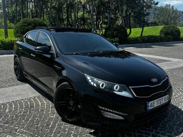 Черный Киа K5, объемом двигателя 2 л и пробегом 197 тыс. км за 14400 $, фото 1 на Automoto.ua