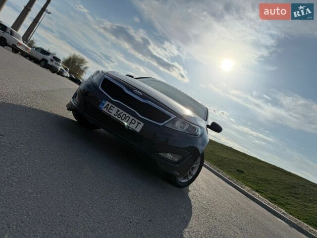 Чорний Кіа K5, об'ємом двигуна 2 л та пробігом 378 тис. км за 6700 $, фото 1 на Automoto.ua