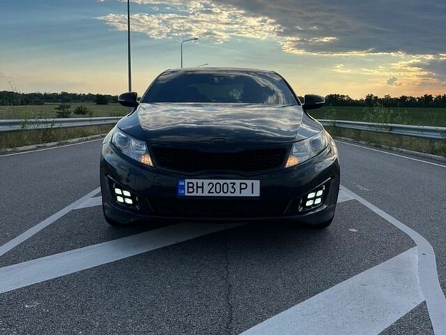 Чорний Кіа K5, об'ємом двигуна 2 л та пробігом 512 тис. км за 7700 $, фото 1 на Automoto.ua