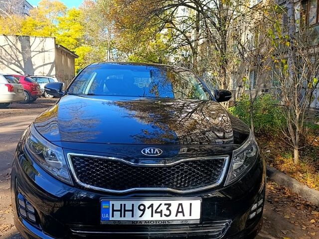 Черный Киа K5, объемом двигателя 2 л и пробегом 131 тыс. км за 12000 $, фото 1 на Automoto.ua