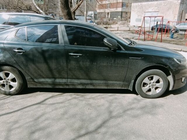 Черный Киа K5, объемом двигателя 2 л и пробегом 366 тыс. км за 8500 $, фото 1 на Automoto.ua