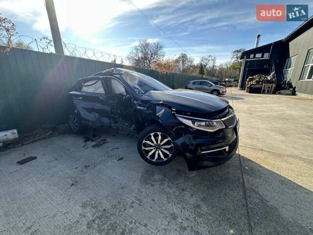 Черный Киа K5, объемом двигателя 2 л и пробегом 140 тыс. км за 5000 $, фото 1 на Automoto.ua