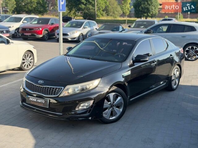 Черный Киа K5, объемом двигателя 2 л и пробегом 150 тыс. км за 13800 $, фото 1 на Automoto.ua