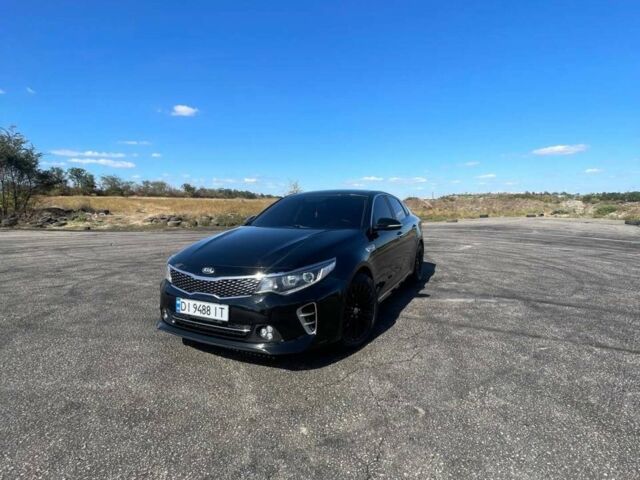 Чорний Кіа K5, об'ємом двигуна 2 л та пробігом 254 тис. км за 11800 $, фото 1 на Automoto.ua