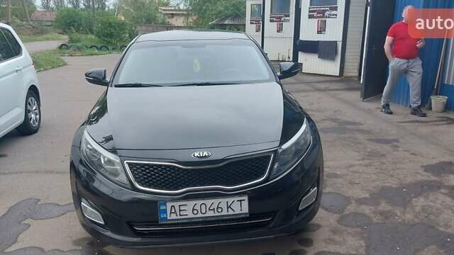 Чорний Кіа K5, об'ємом двигуна 2 л та пробігом 345 тис. км за 12000 $, фото 1 на Automoto.ua