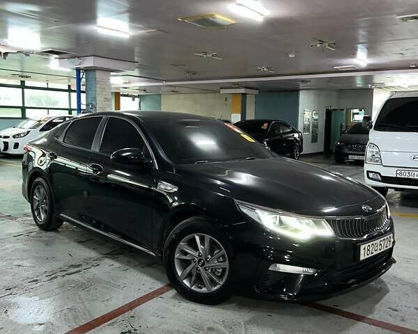 Черный Киа K5, объемом двигателя 0 л и пробегом 21 тыс. км за 12800 $, фото 1 на Automoto.ua