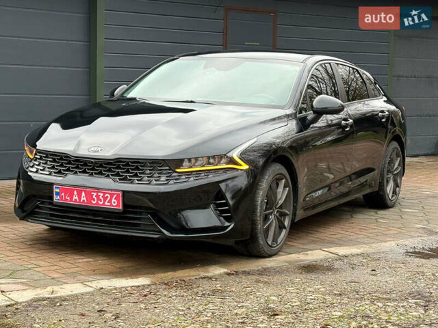 Чорний Кіа K5, об'ємом двигуна 1.6 л та пробігом 86 тис. км за 19900 $, фото 1 на Automoto.ua