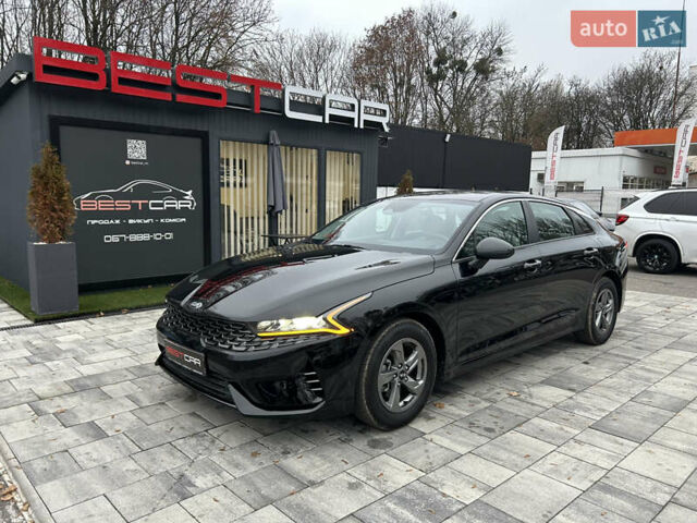 Черный Киа K5, объемом двигателя 1.6 л и пробегом 109 тыс. км за 20500 $, фото 1 на Automoto.ua