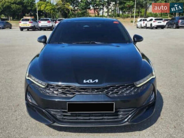 Чорний Кіа K5, об'ємом двигуна 2 л та пробігом 40 тис. км за 17800 $, фото 1 на Automoto.ua