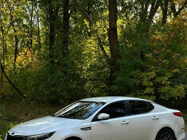Киа K5, объемом двигателя 2 л и пробегом 258 тыс. км за 9000 $, фото 1 на Automoto.ua
