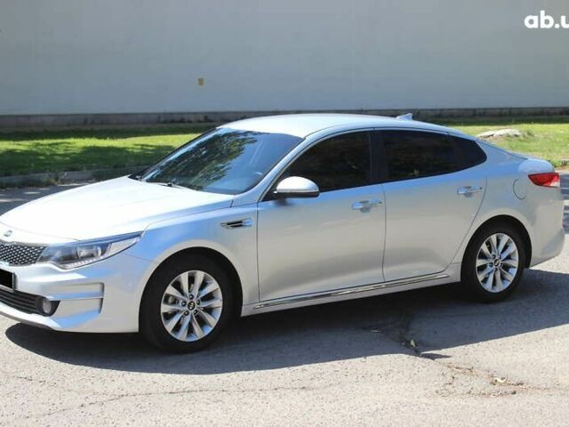 Киа K5, объемом двигателя 2 л и пробегом 158 тыс. км за 14799 $, фото 1 на Automoto.ua
