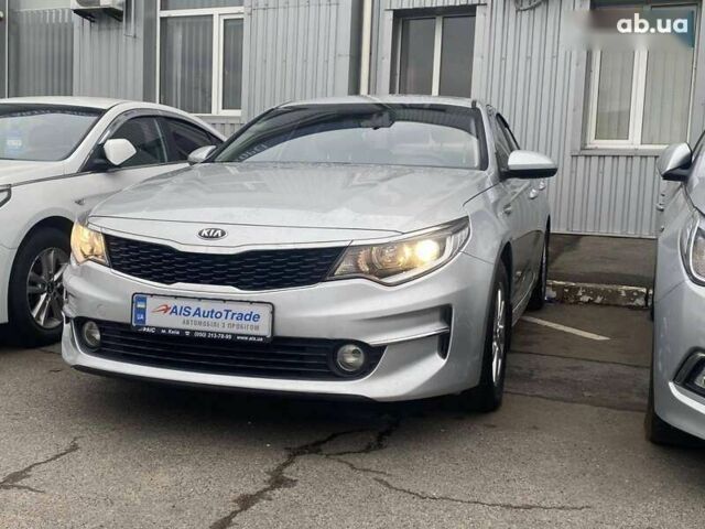 Киа K5, объемом двигателя 2 л и пробегом 322 тыс. км за 11990 $, фото 1 на Automoto.ua