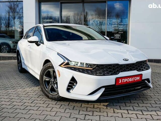Киа K5, объемом двигателя 1.6 л и пробегом 12 тыс. км за 22750 $, фото 1 на Automoto.ua