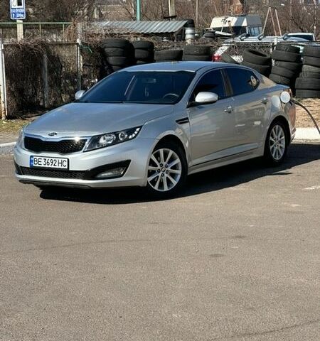 Сірий Кіа K5, об'ємом двигуна 2 л та пробігом 500 тис. км за 3700 $, фото 1 на Automoto.ua