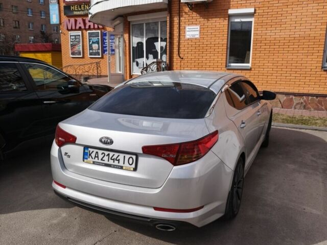 Сірий Кіа K5, об'ємом двигуна 2 л та пробігом 237 тис. км за 8100 $, фото 1 на Automoto.ua