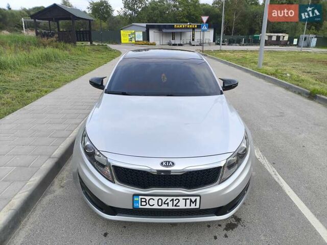 Сірий Кіа K5, об'ємом двигуна 2 л та пробігом 181 тис. км за 8250 $, фото 1 на Automoto.ua